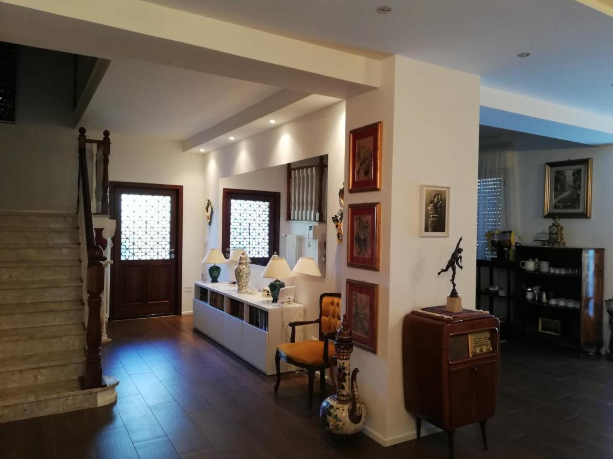 سان جيوفانّي تْيَتينو Villa Margherita المظهر الخارجي الصورة